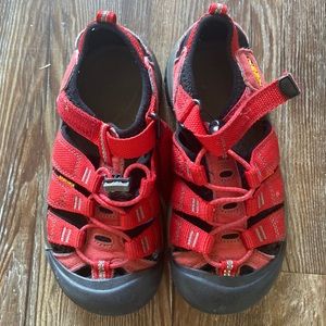 Keen Newport water shoes